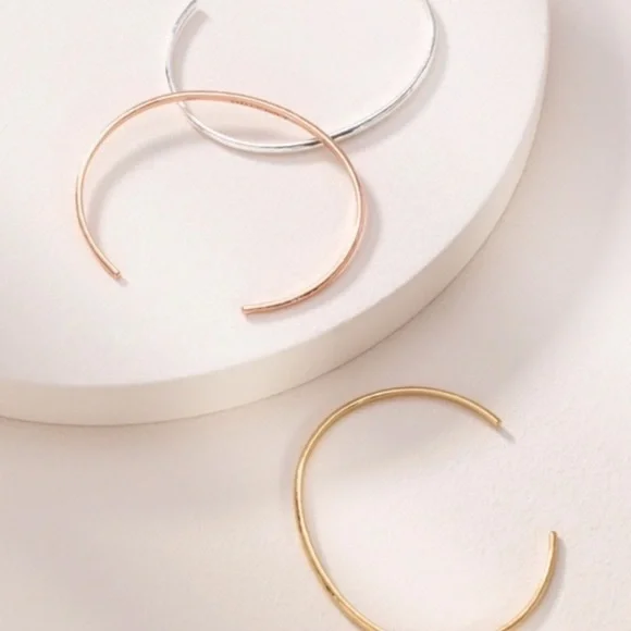 Stella & Dot | Dainty Gold Rose Gold Silver Bracelet Hammered Metal Cuffโฆ - Picture 2 of 6